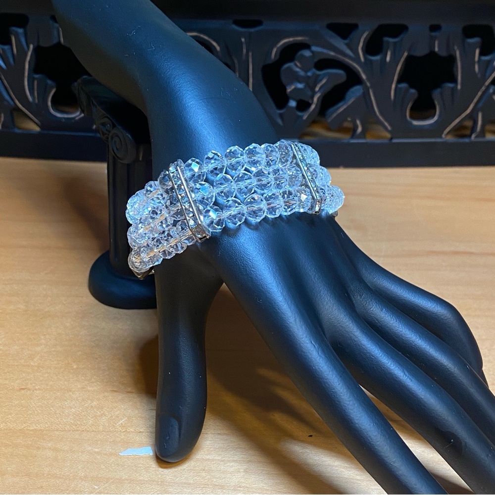 🍒3 for $33🍒 VINTAGE 3 STRAND CRYSTAL rhinestone stretch bracelet